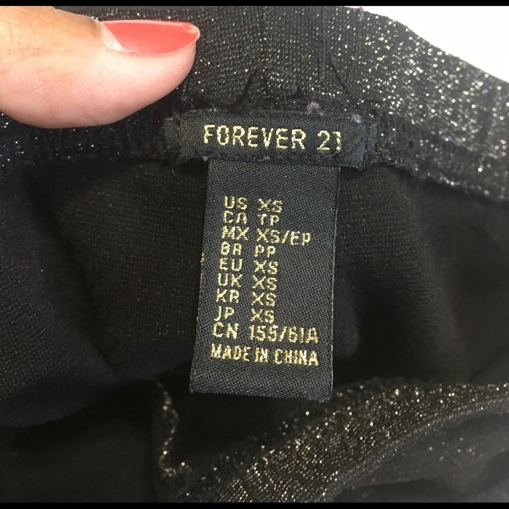 💥Forever 21💥Black glitter Leggings size XS